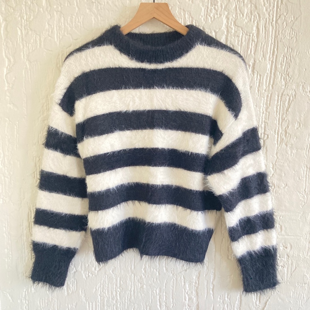 A New Day Black and White Striped Fuzzy Sweater Size Small
